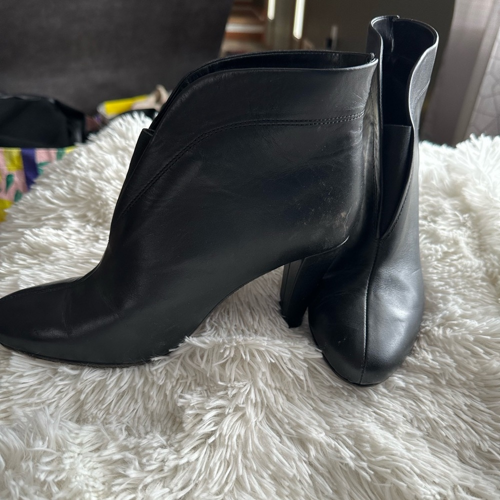 Gently Loved Carvela Ankle Heeled Booties